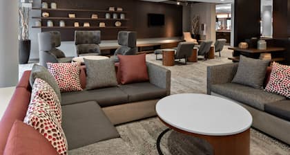 Courtyard by Marriott Raleigh North/Triangle Town Center