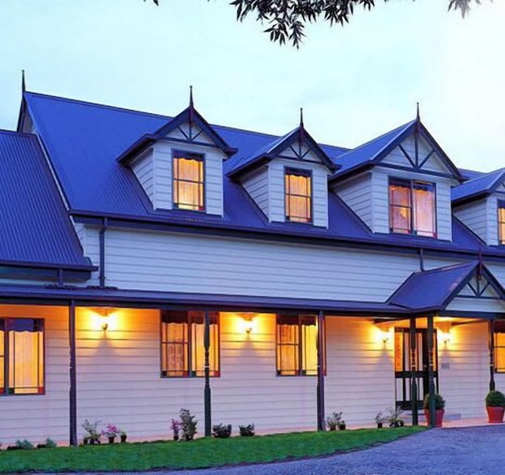 Melba Lodge