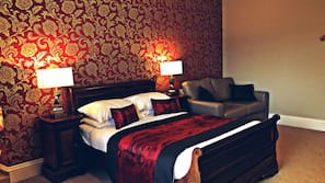 In-room safe, iron/ironing board, free WiFi, wheelchair access