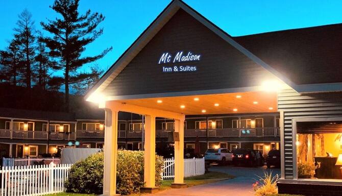 Mt Madison Inn Suites In Gorham Nh Expedia Mt Madison Inn Suites In Gorham Nh, Patio Motor Court Nh Reviews