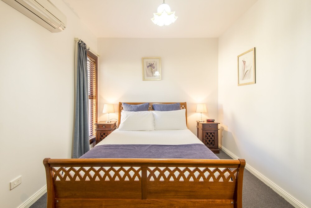 Tranquilles Bed and Breakfast