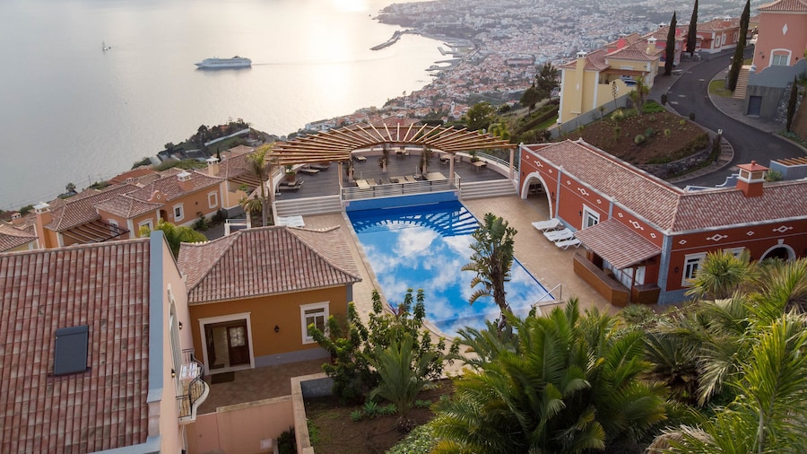 Palheiro Village - Golf, Gardens & Spa