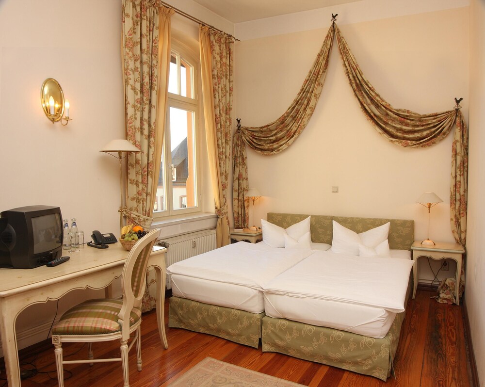 Hotel Graf von Mansfeld, Lutherstadt Eisleben Hotelbewertungen 2019 Expedia.de Hotel Graf von Mansfeld, Lutherstadt Eisleben Hotelbewertungen 2019 Expedia.de