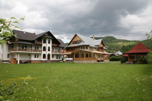 Casa Elvira - Bed & Breakfast in Vama, Romania