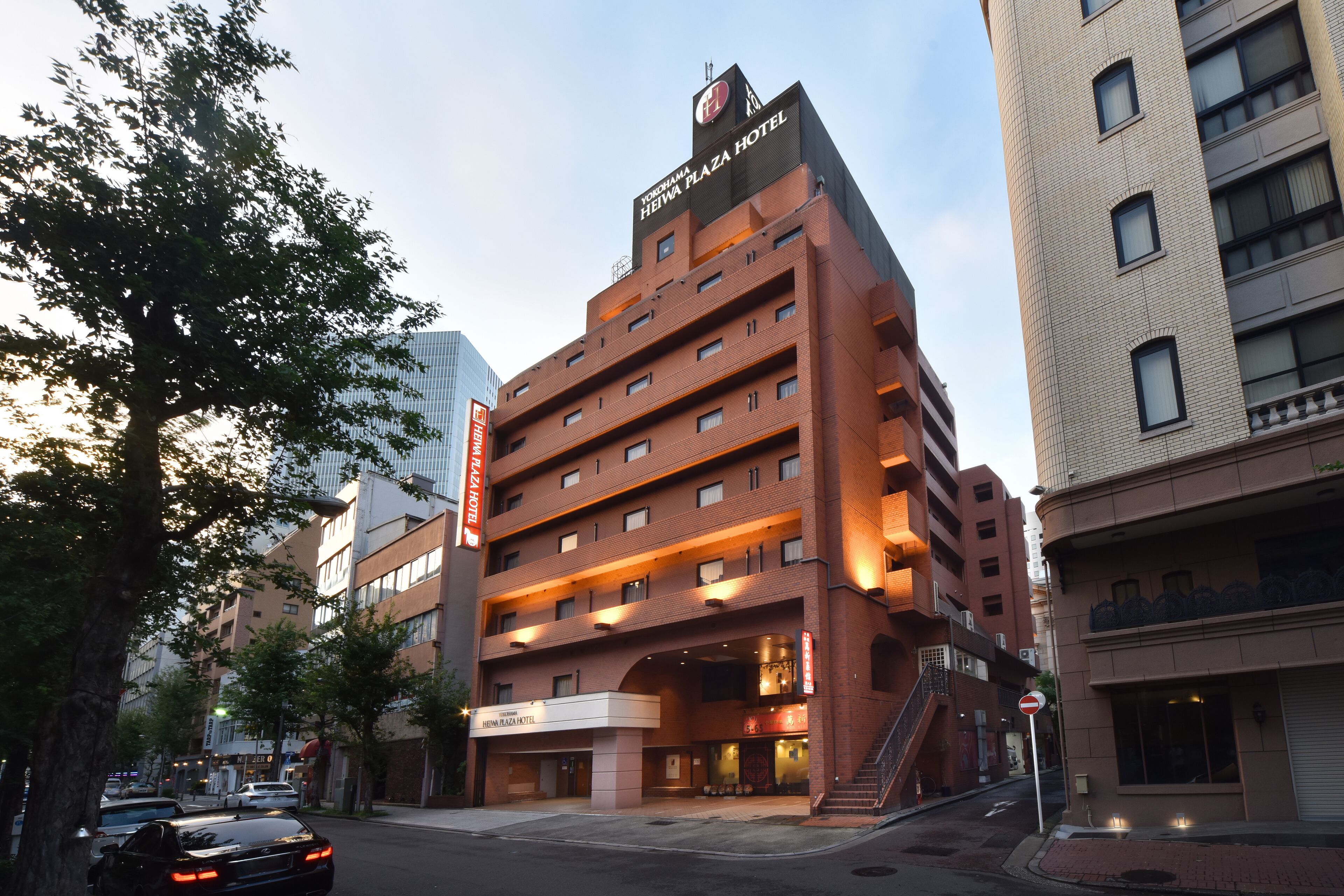 Yokohama Heiwa Plaza Hotel in Yokohama, Japan
