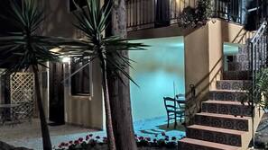 Minibar, desk, free cribs/infant beds, free WiFi
