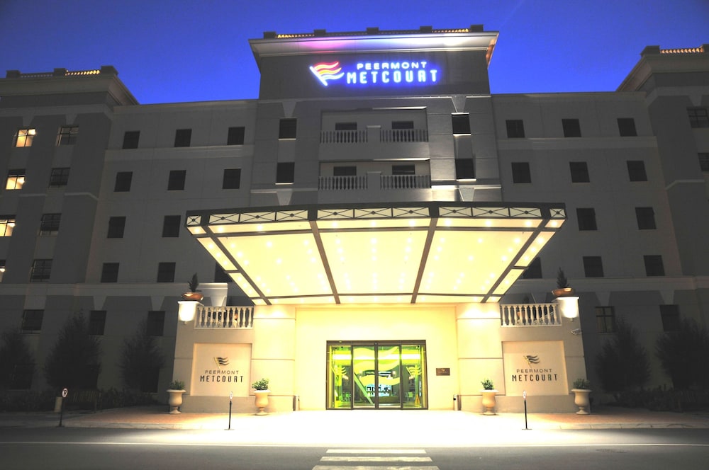 Peermont Metcourt At Emperors Palace In Johannesburg Hotel Rates Reviews On Orbitz