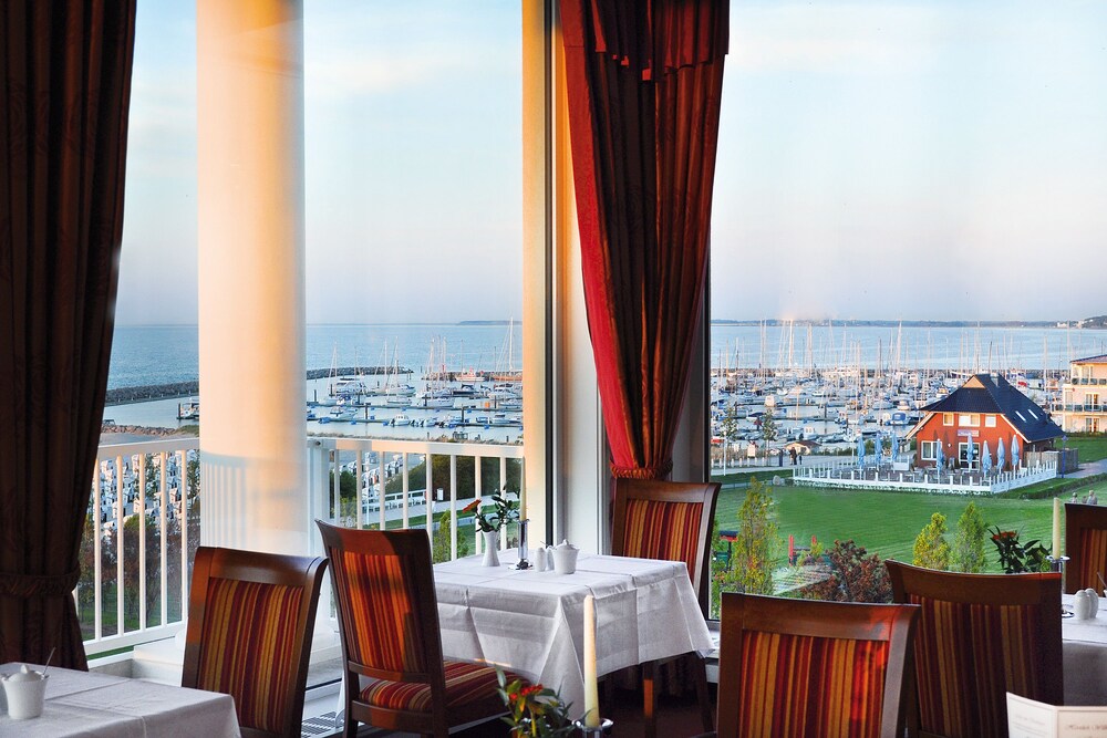 Morada Strandhotel Ostseebad Kuhlungsborn In Kuehlungsborn Hotel Rates Reviews On Orbitz