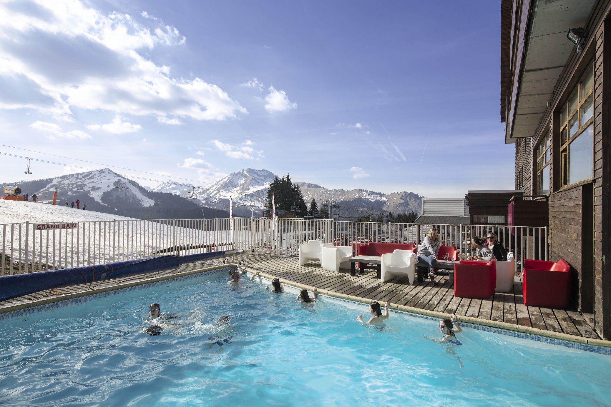 BELAMBRA CLUBS HÔTEL MORZINE "LE VIKING" HALF BOARD in Morzine in Morzine, France