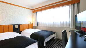 Down comforters, desk, blackout drapes, free WiFi