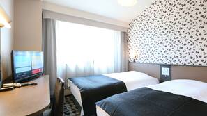 Down comforters, desk, blackout drapes, free WiFi