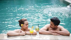Outdoor pool, pool umbrellas