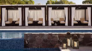 3 piscinas al aire libre