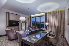Suite, 1 Bedroom | Living area | LED TV