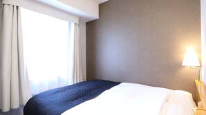 Premium bedding, down duvet, individually decorated