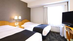 Premium bedding, down duvet, individually decorated