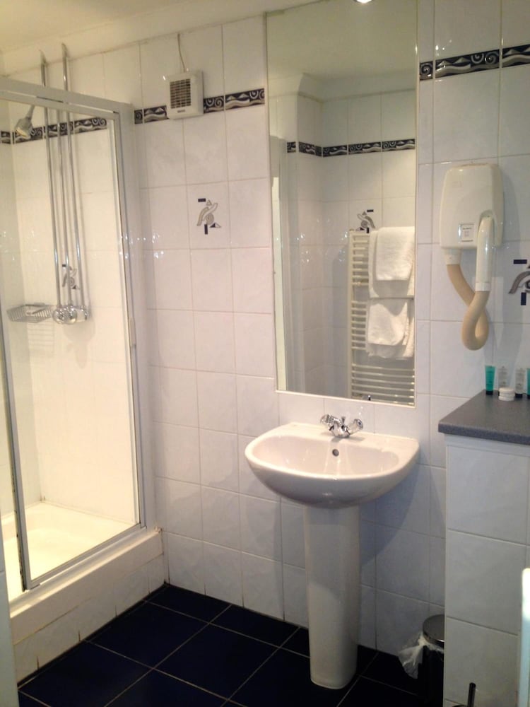 Castlecary House Hotel