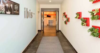 ibis Esch Belval