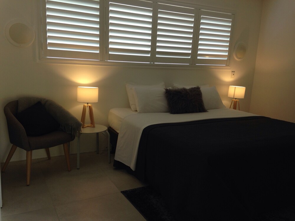 Chez Noosa Resort Motel