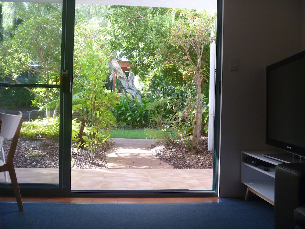 Chez Noosa Resort Motel