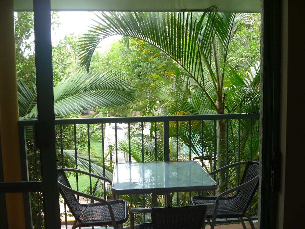 Chez Noosa Resort Motel