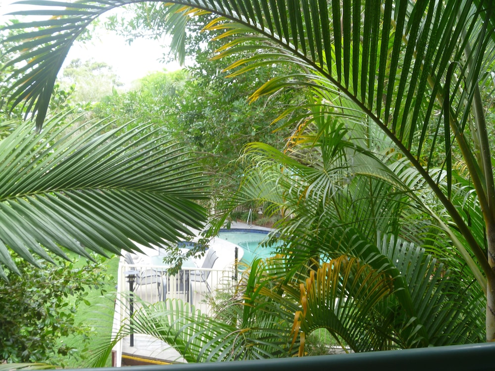 Chez Noosa Resort Motel