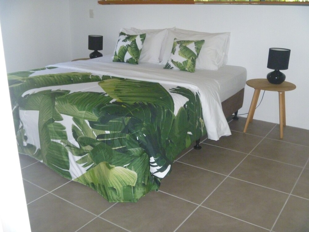 Chez Noosa Resort Motel
