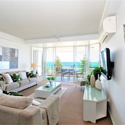 Indigo Blue Beachfront Apartments Burleigh Heads Aus Best - 