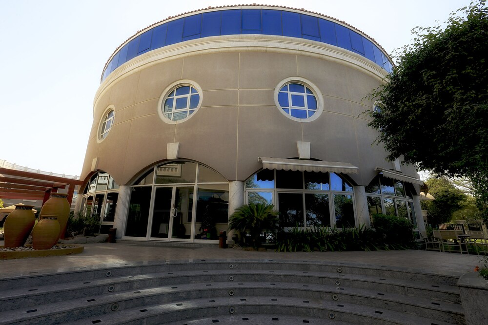 Sharjah Premiere Hotel And Resort Sharjah Premiere Hotel And Resort