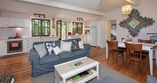 Crystal Creek Meadows Luxury Cottages Kangaroo Valley Aus Best