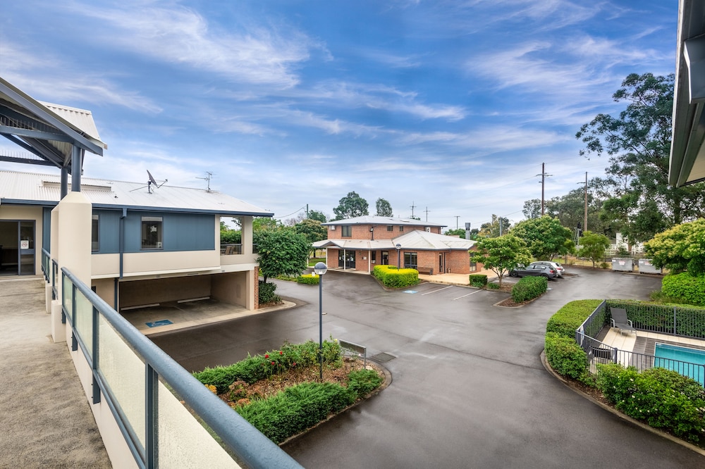 Hawkesbury Race Club Motel