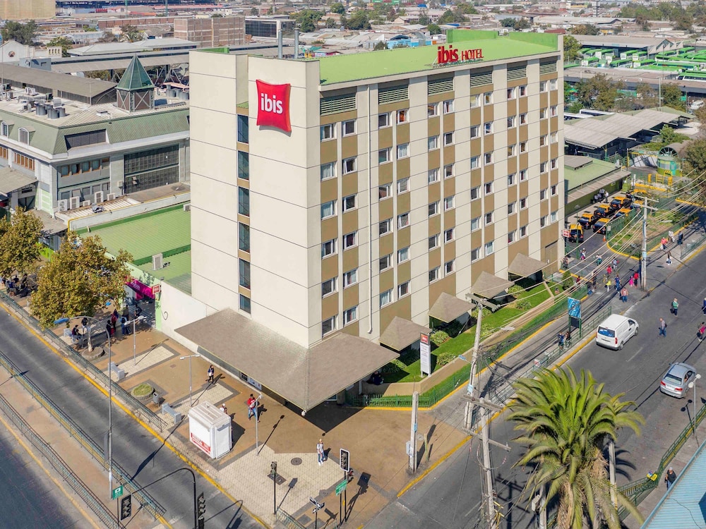 Ibis Santiago Estacion Central In Santiago Hotel Rates Reviews On Orbitz