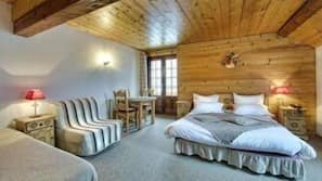 In-room safe, desk, free cots/infant beds, free WiFi