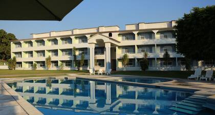 Dorados Conventions & Resort
