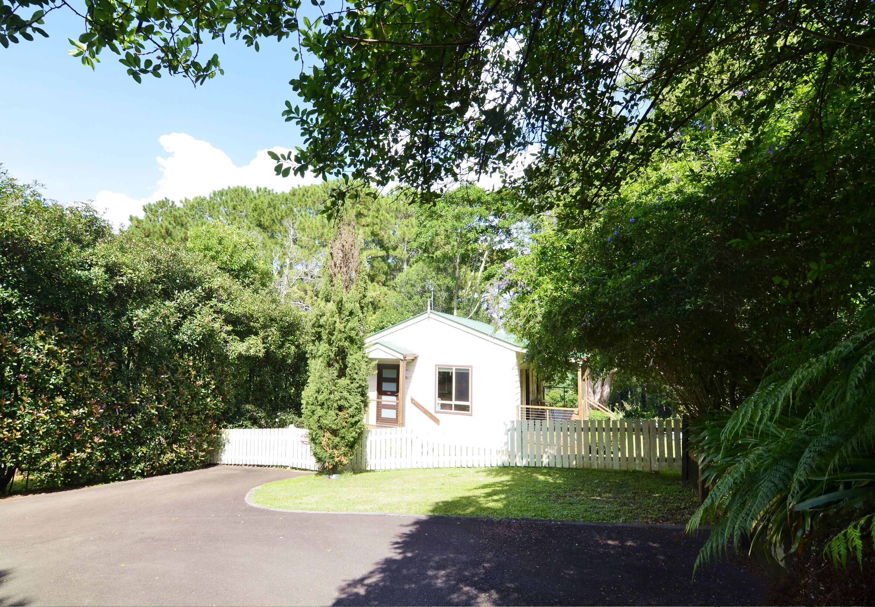 Apple Tree Cottage & Studio