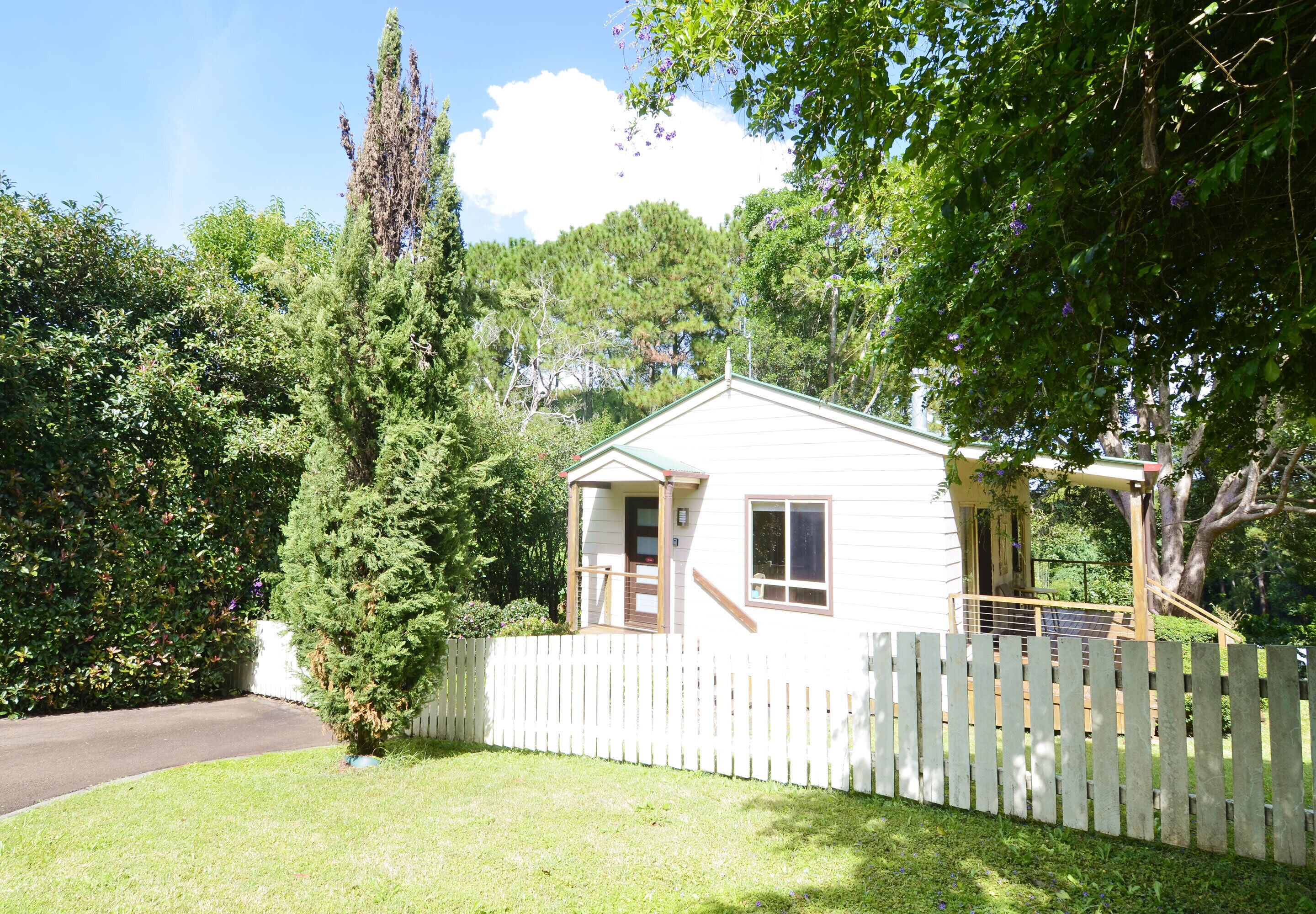 Apple Tree Cottage & Studio