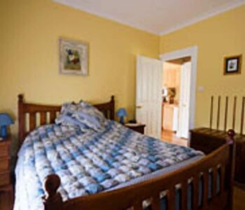 Argyll Cottage