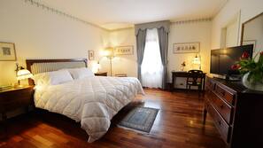 Literie de qualité supérieure, couette en duvet d'oie, minibar