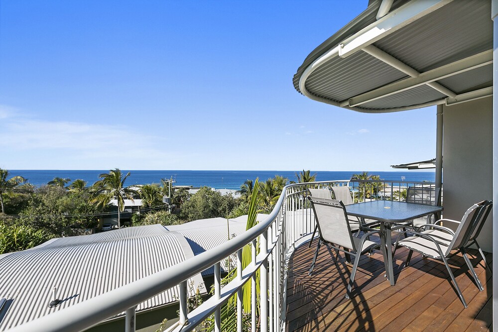 Andari Holiday Apartments
