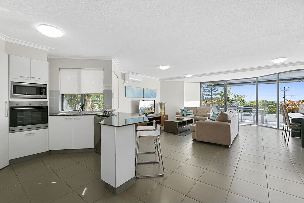 Andari Holiday Apartments