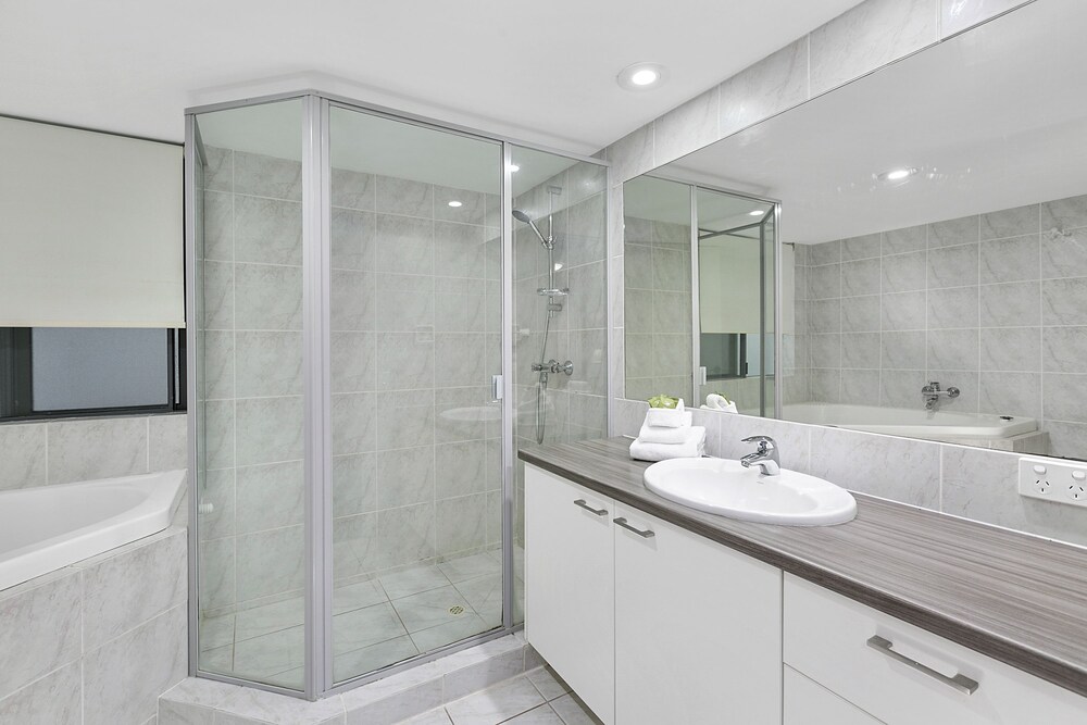 Andari Holiday Apartments