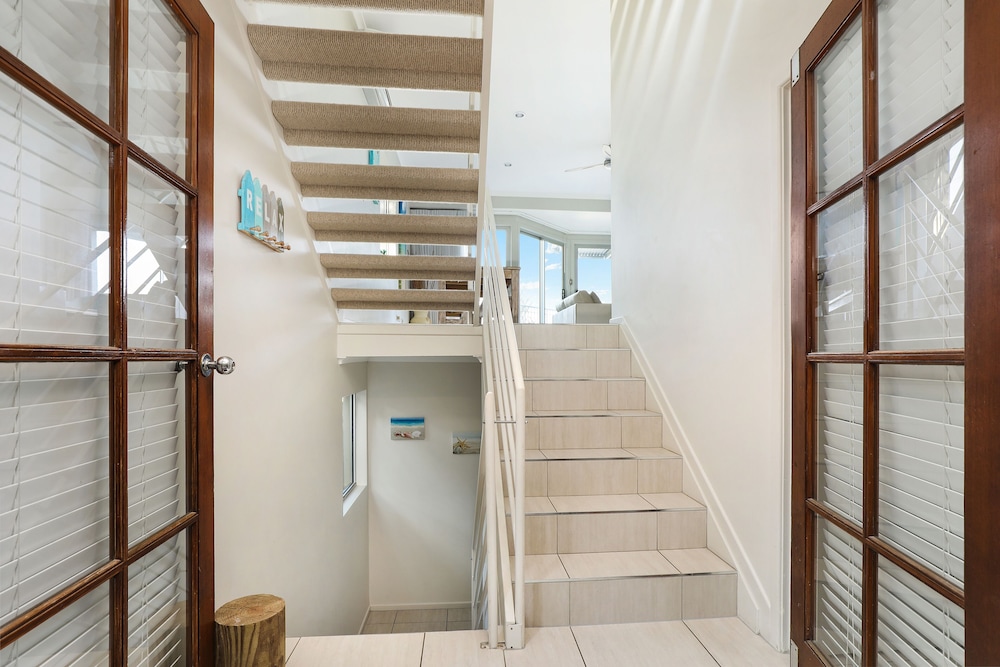 Andari Holiday Apartments