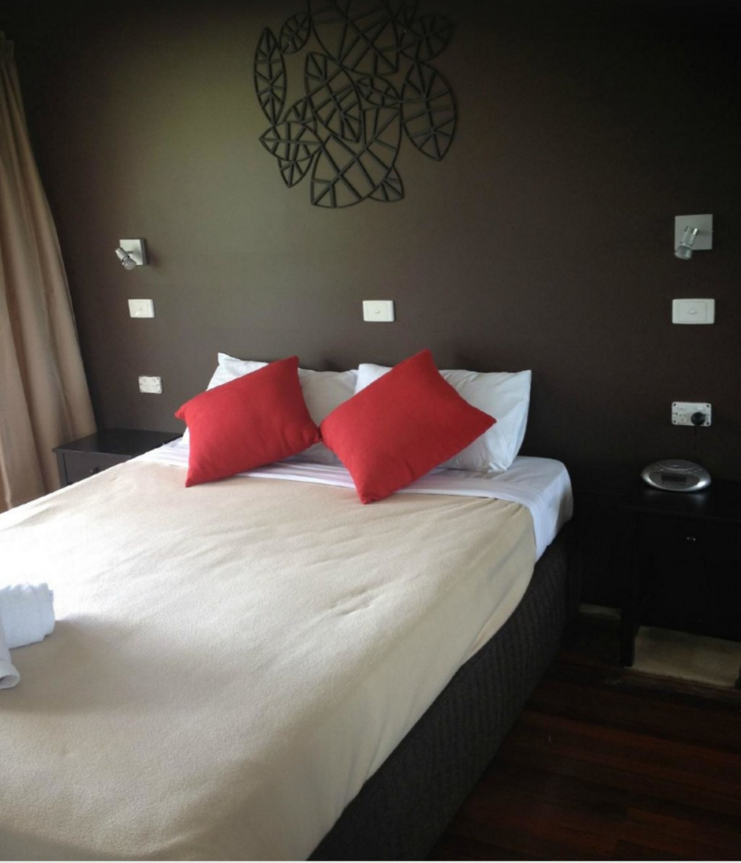 Paradise Palms Resort