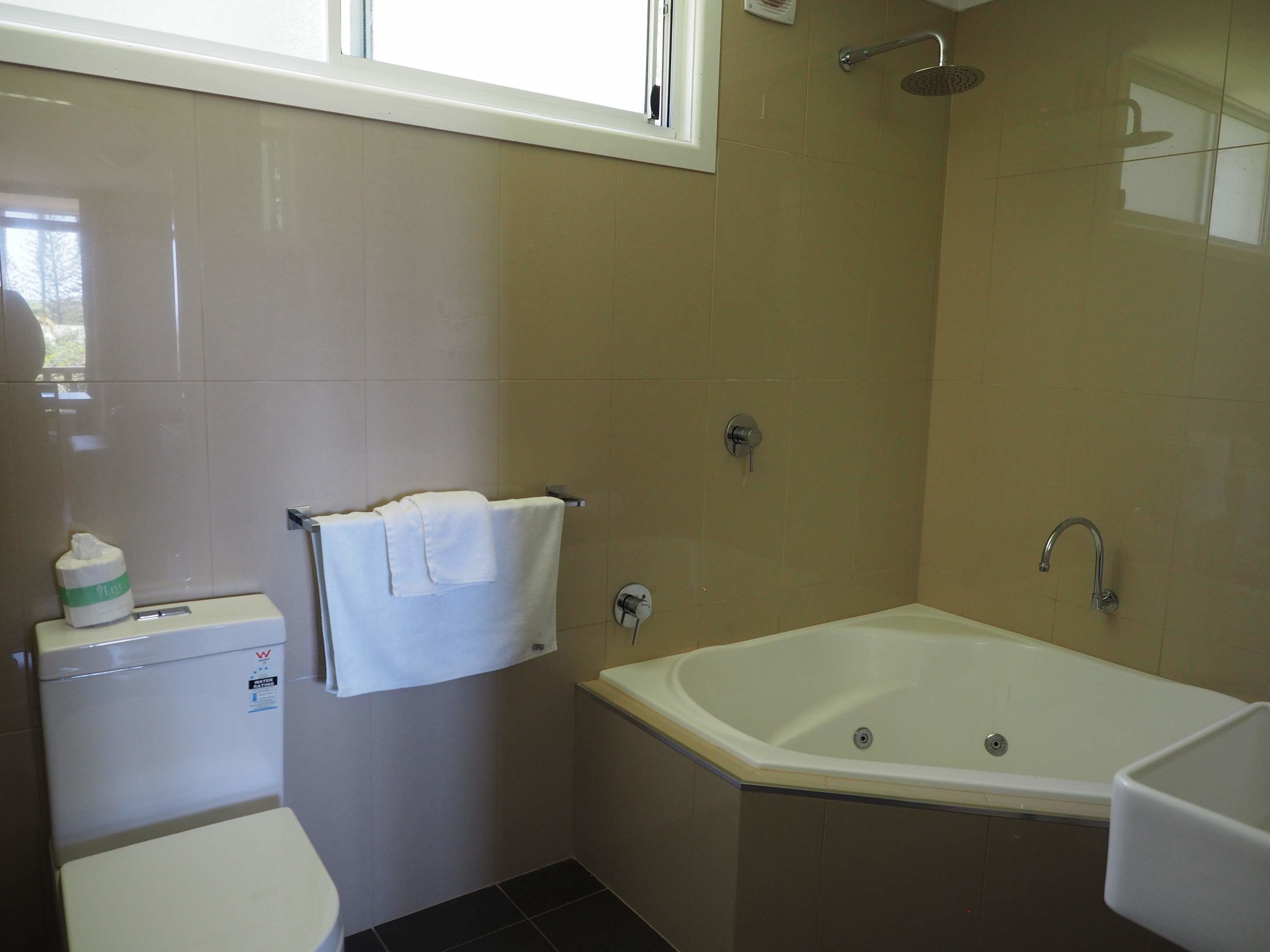 Paradise Palms Resort