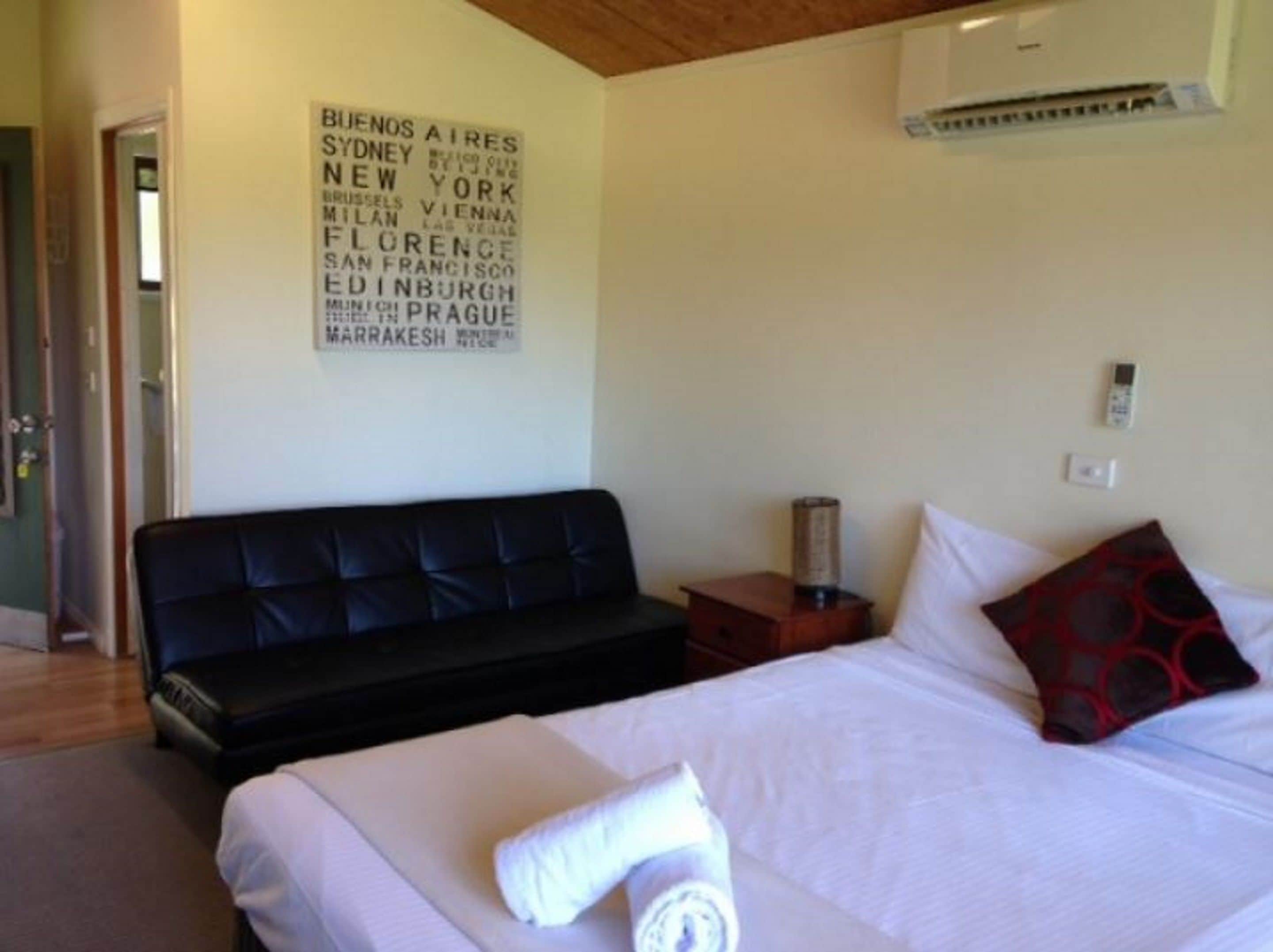 Paradise Palms Resort