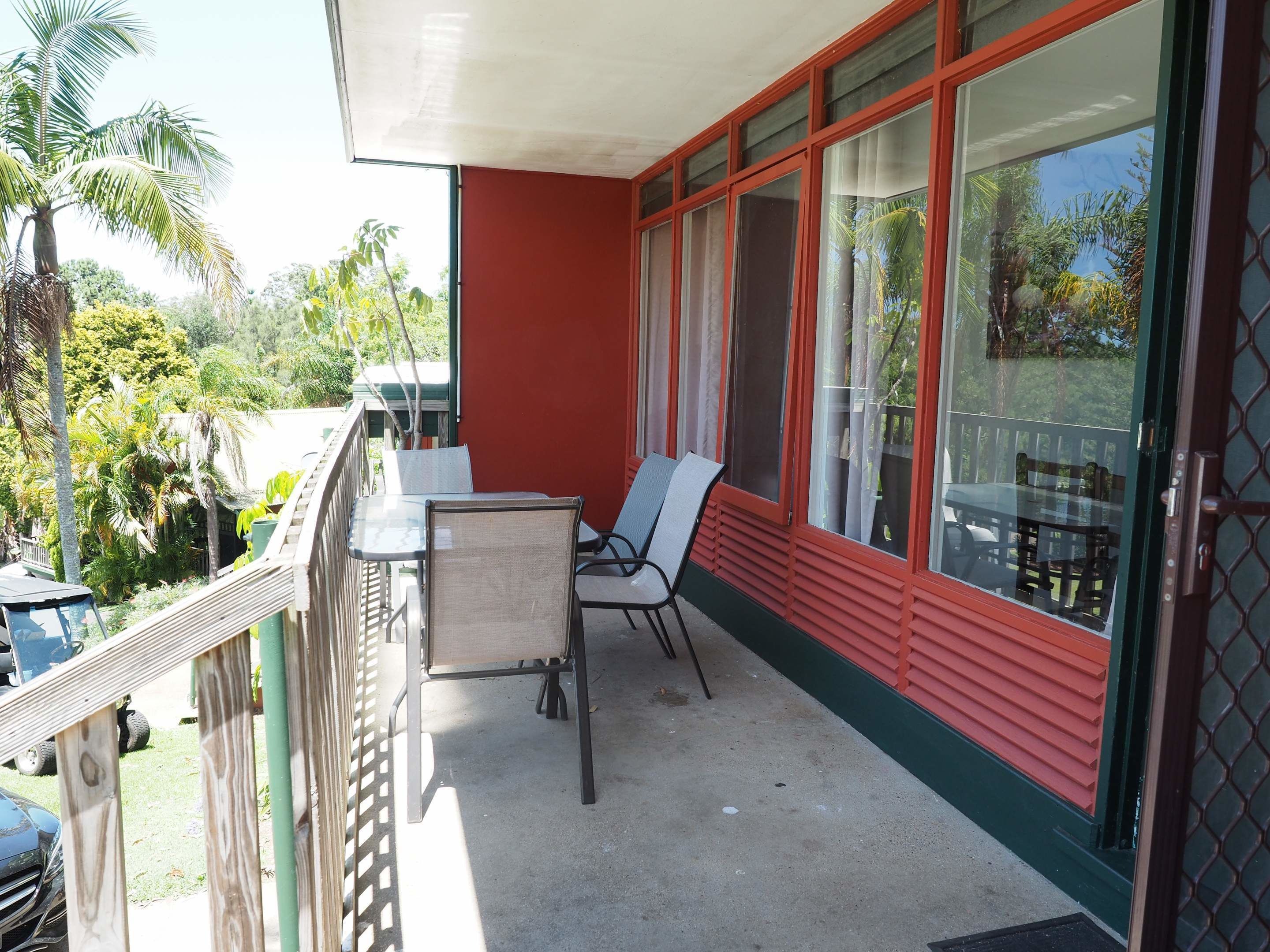 Paradise Palms Resort