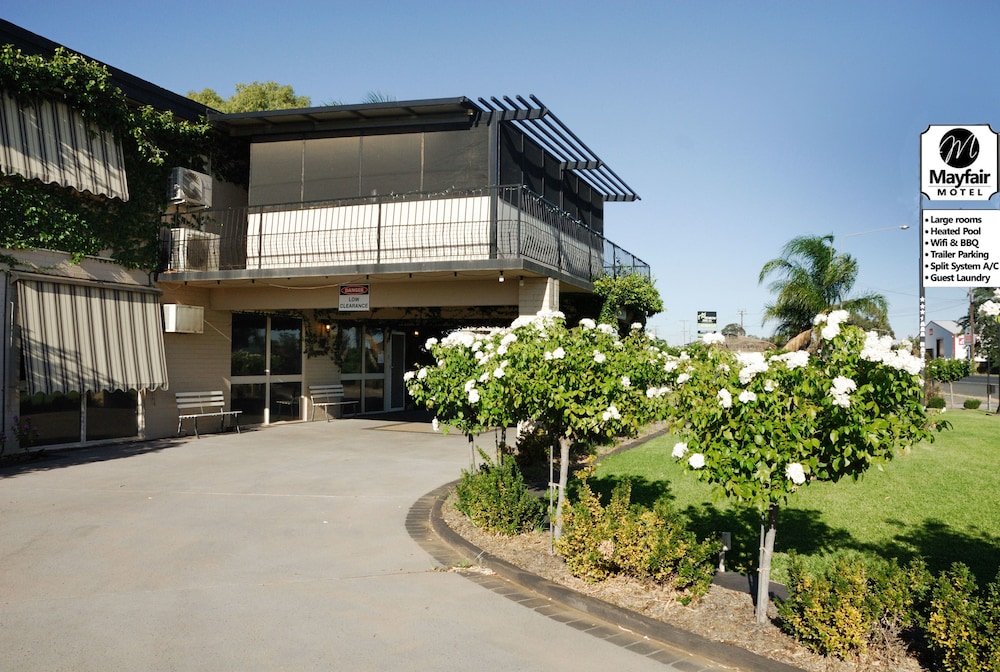 Mayfair Motel West Wyalong Nsw Mayfair Motel West Wyalong Nsw