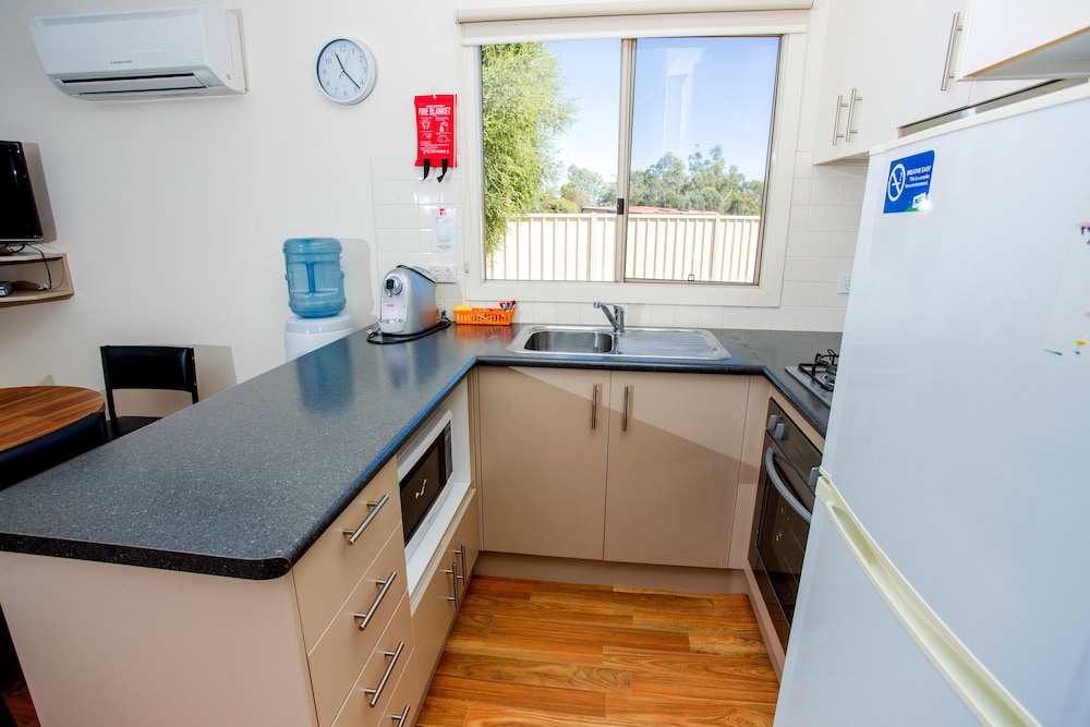 Private kitchen, BIG4 NRMA Yarrawonga Mulwala Holiday Park