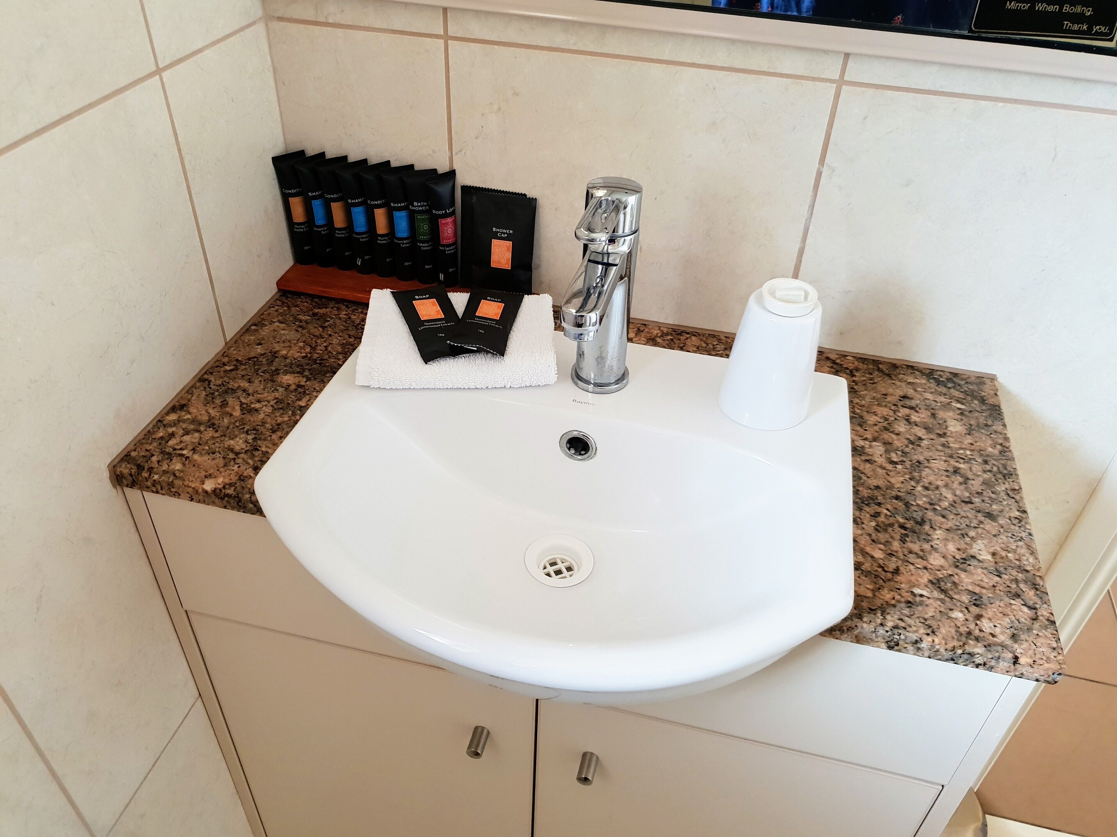 Australian Heritage Motor Inn