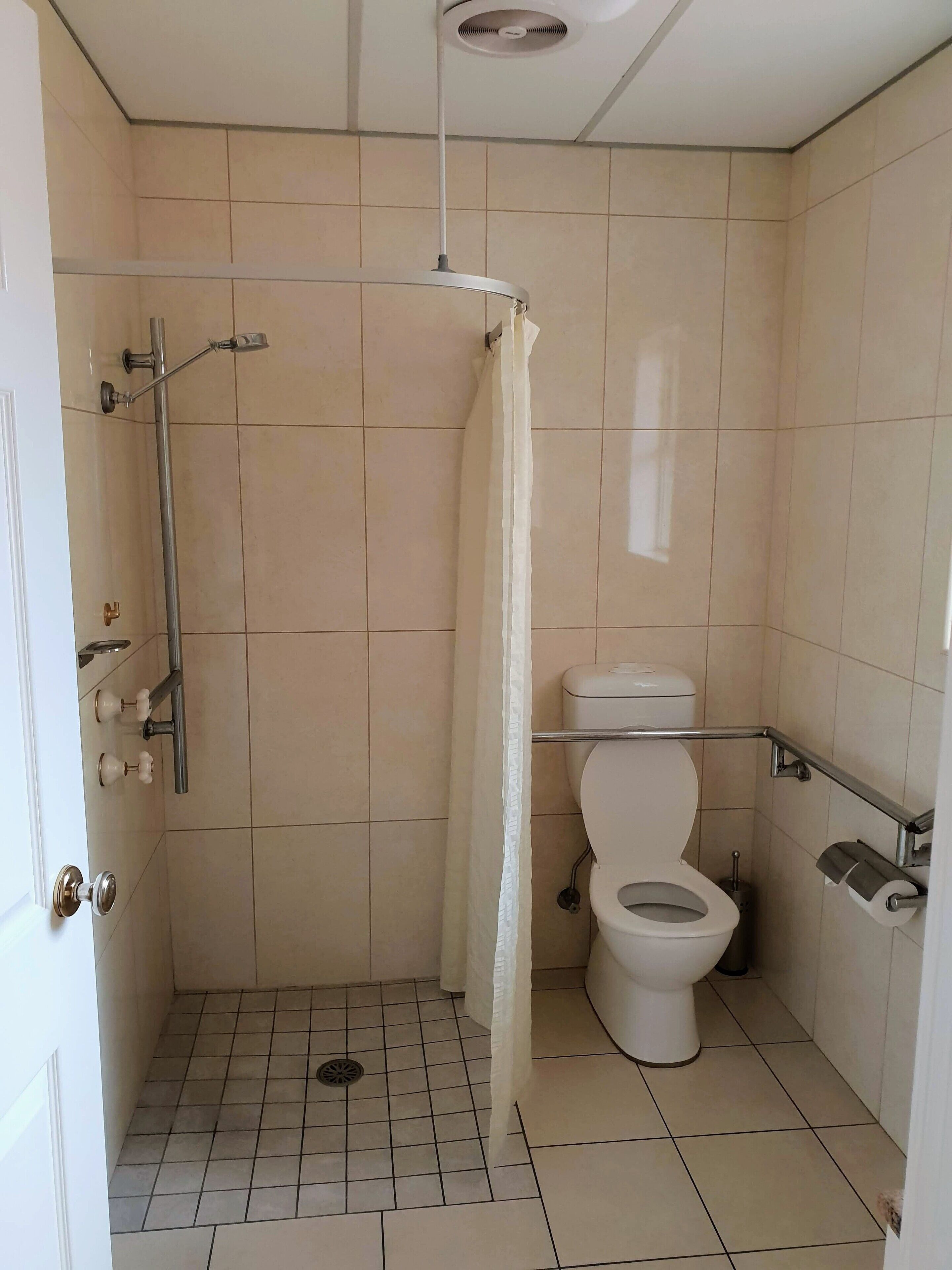 Australian Heritage Motor Inn